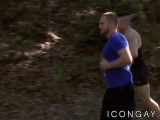 Athletic Asian Jessie Lee sucks and fucks after jogging